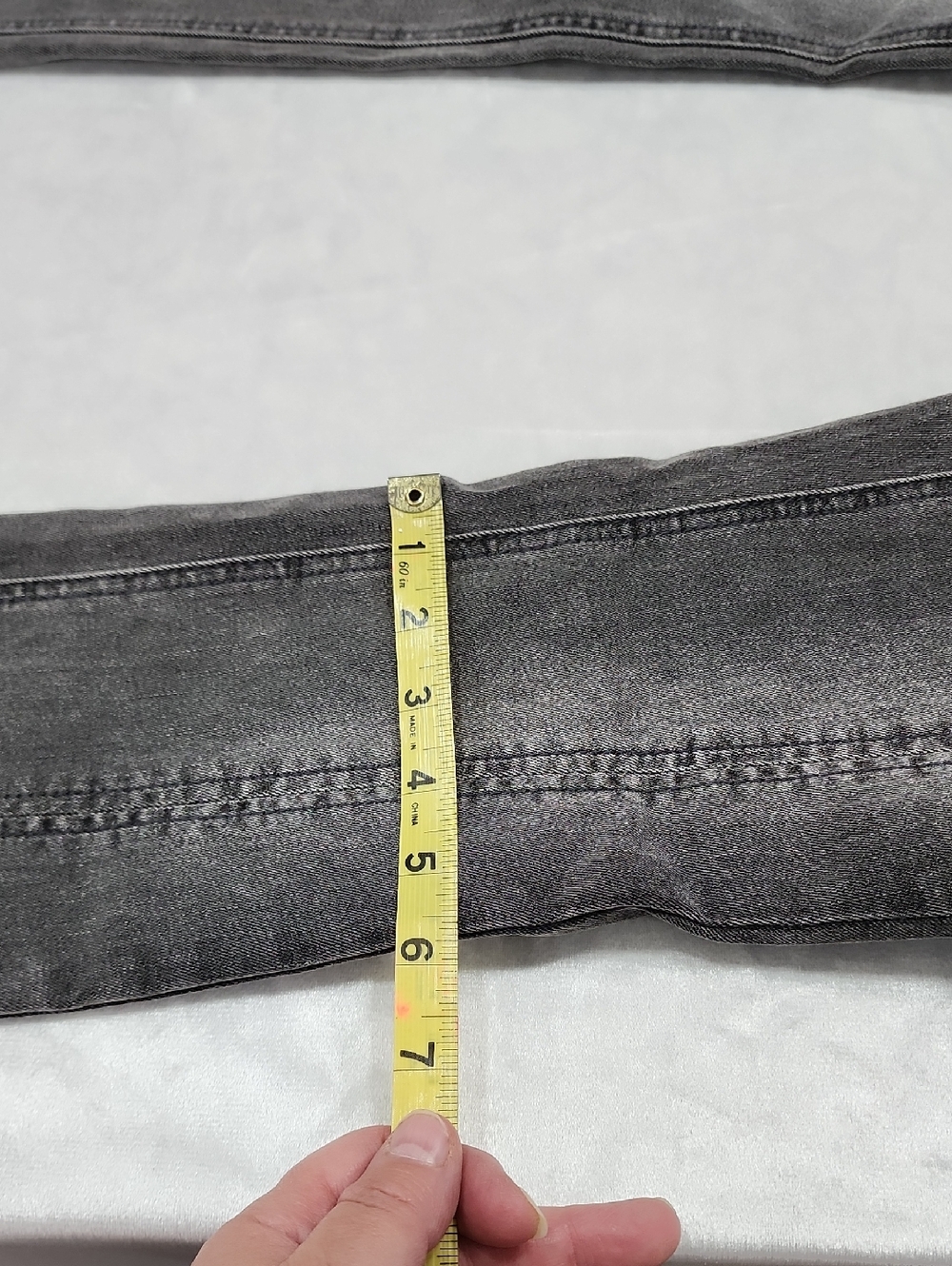 Dollhouse Nikki Jeans Low Rise Slim Boot Cut. Size 1/2. Waist 25". Length 32". - Picture 12 of 16